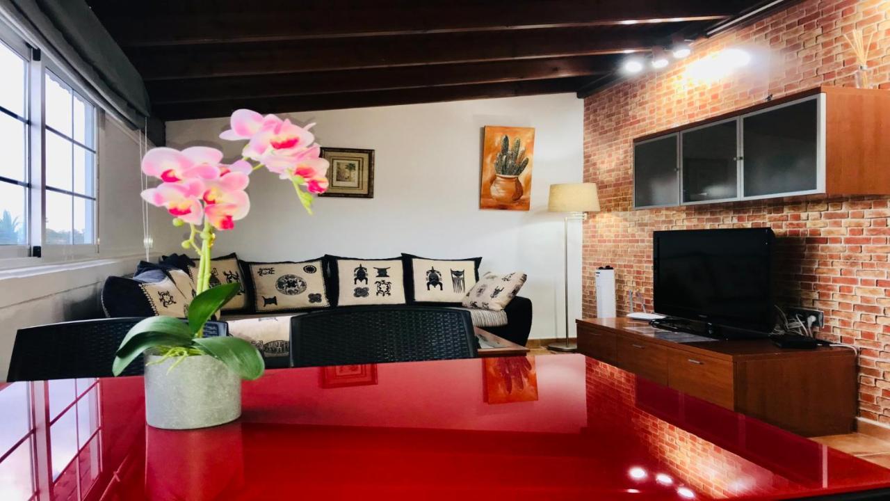 Blue Azure Powered By Solymarcalma Apartment Коста Калма Екстериор снимка