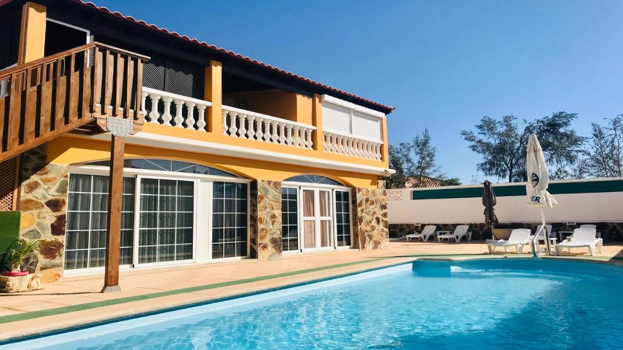 Blue Azure Powered By Solymarcalma Apartment Коста Калма Екстериор снимка