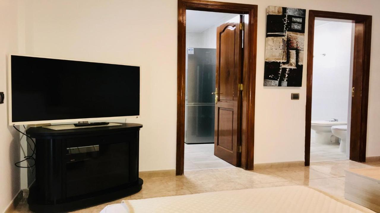 Blue Azure Powered By Solymarcalma Apartment Коста Калма Екстериор снимка