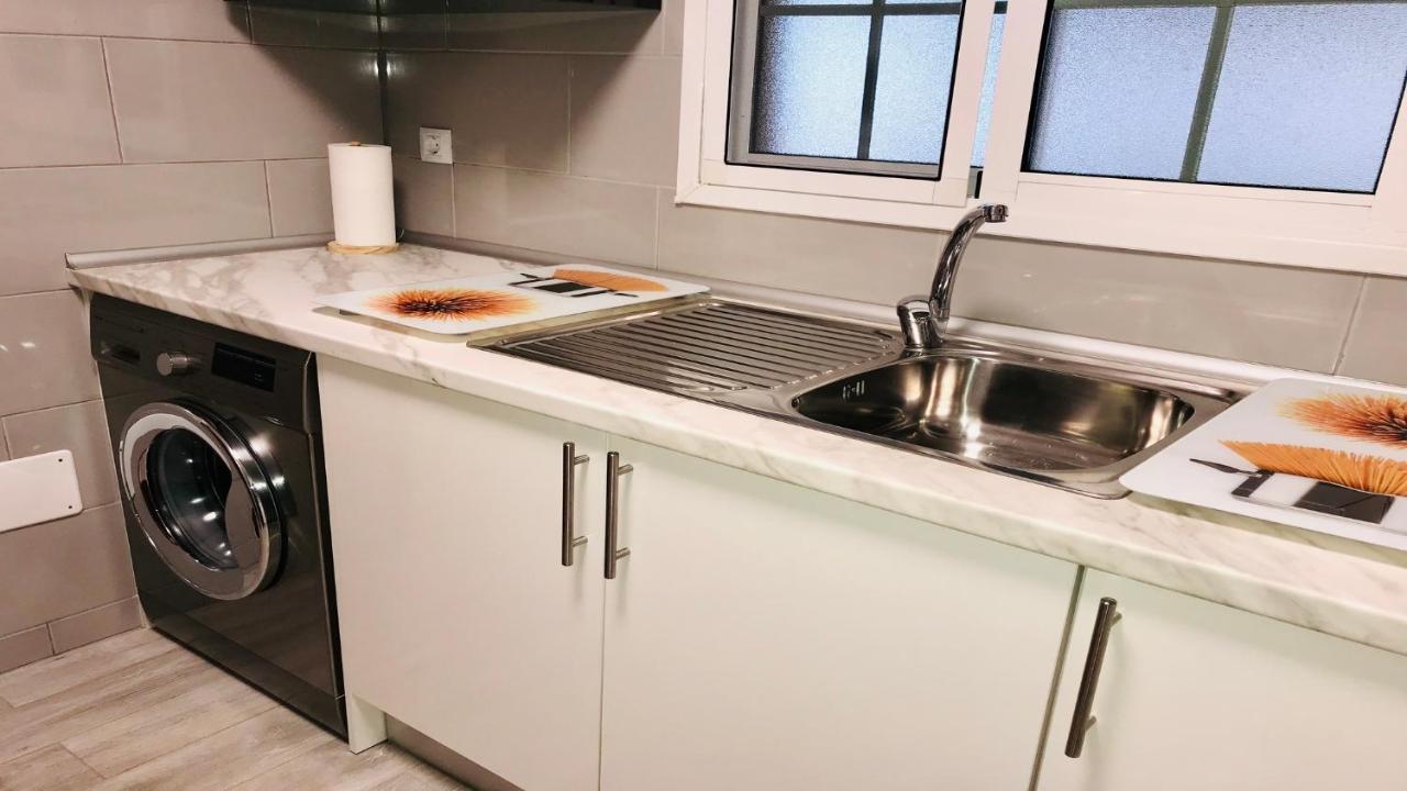 Blue Azure Powered By Solymarcalma Apartment Коста Калма Екстериор снимка