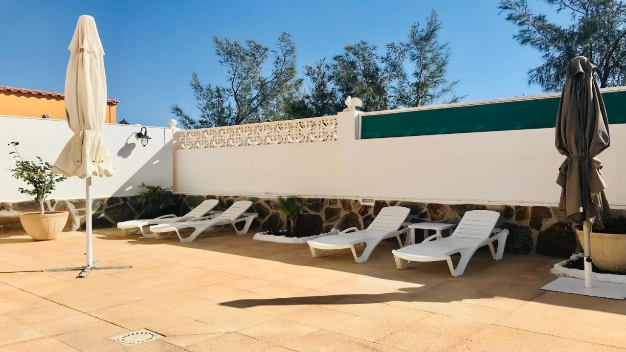 Blue Azure Powered By Solymarcalma Apartment Коста Калма Екстериор снимка